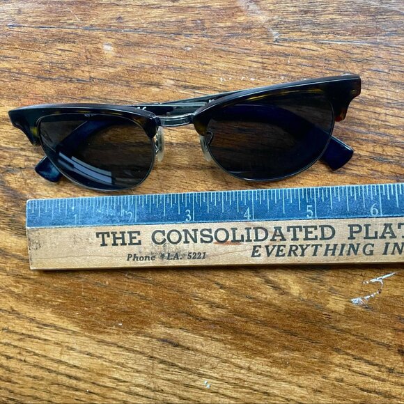 Rayban Clubmaster Sunglasses - Picture 3 of 5